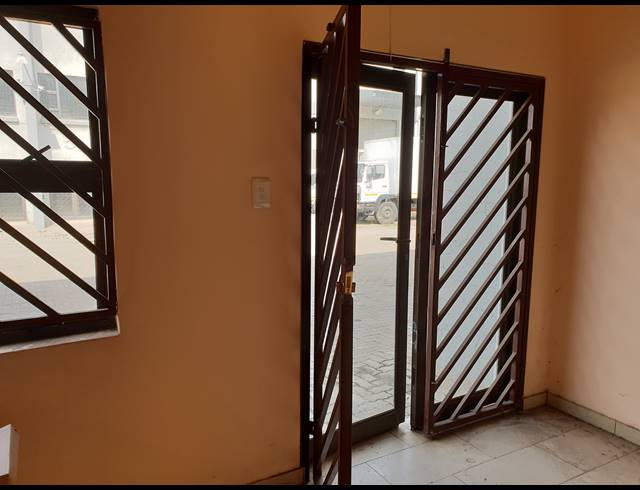 1,162M² WAREHOUSE FOR SALE IN SPARTAN